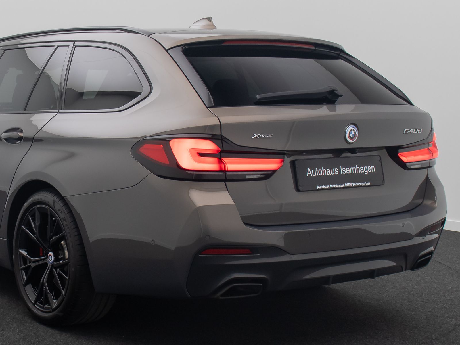 Fahrzeugabbildung BMW 540d xD M Sport Pro Panoram 360°Laser SoftCL HUD
