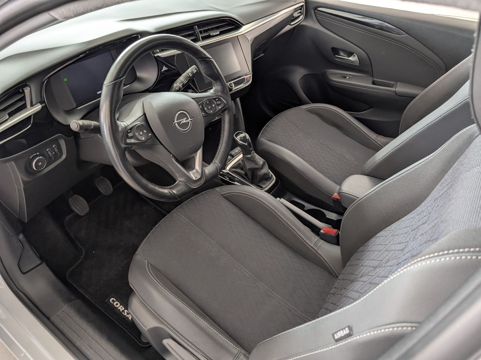 OPEL Corsa  1.2 Elegance Kamera LED SHZ – Bild 35