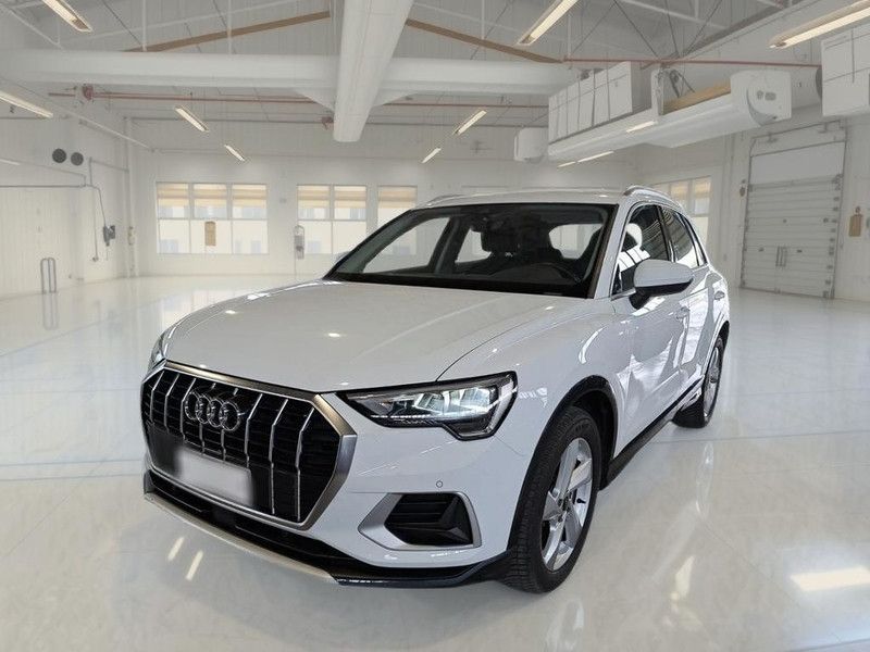 Image of Audi Q3