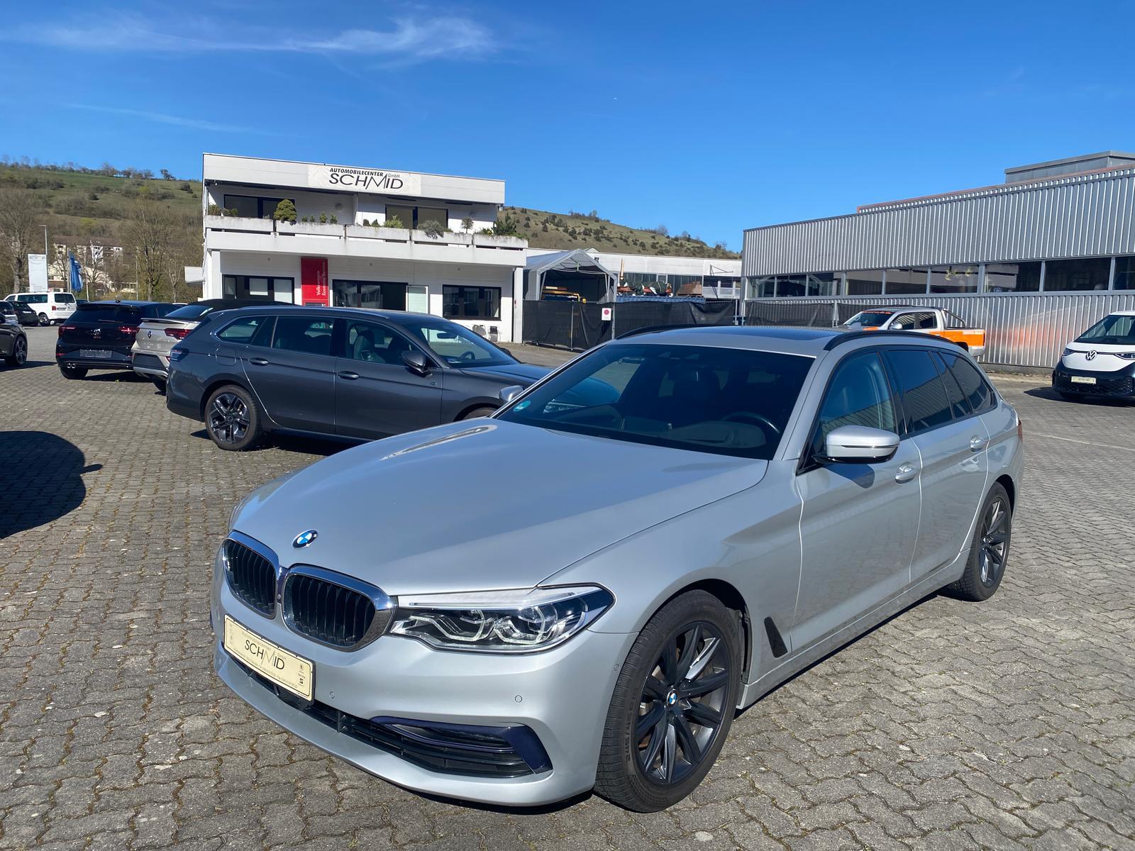 BMW 530 3.0 TD XDrive SportL NAVI AHK Panorama Kamer