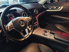 Fahrzeugabbildung Mercedes-Benz SL 500 Roadster (AMG-PAKET/SZLÜF/KEYLESS/...