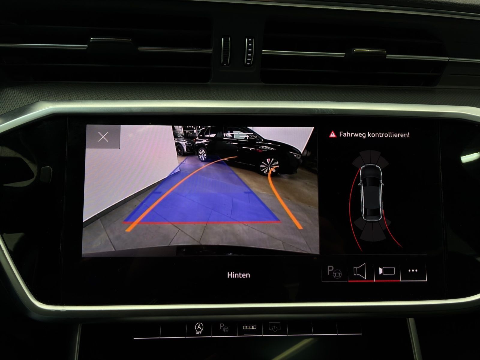Audi A6 - Bild 17