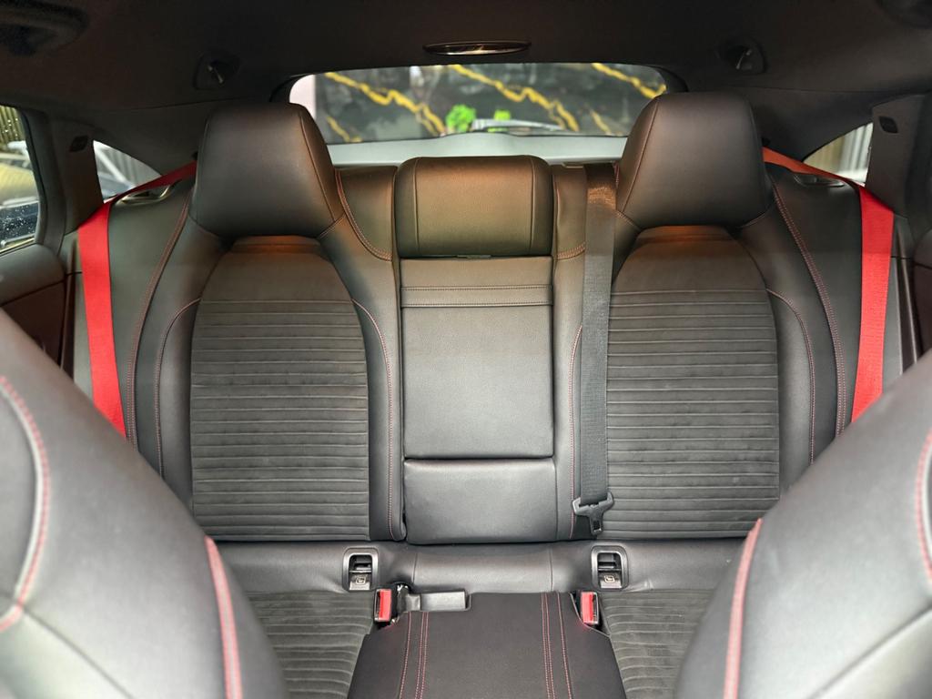 Mercedes-Benz CLA 45 AMG