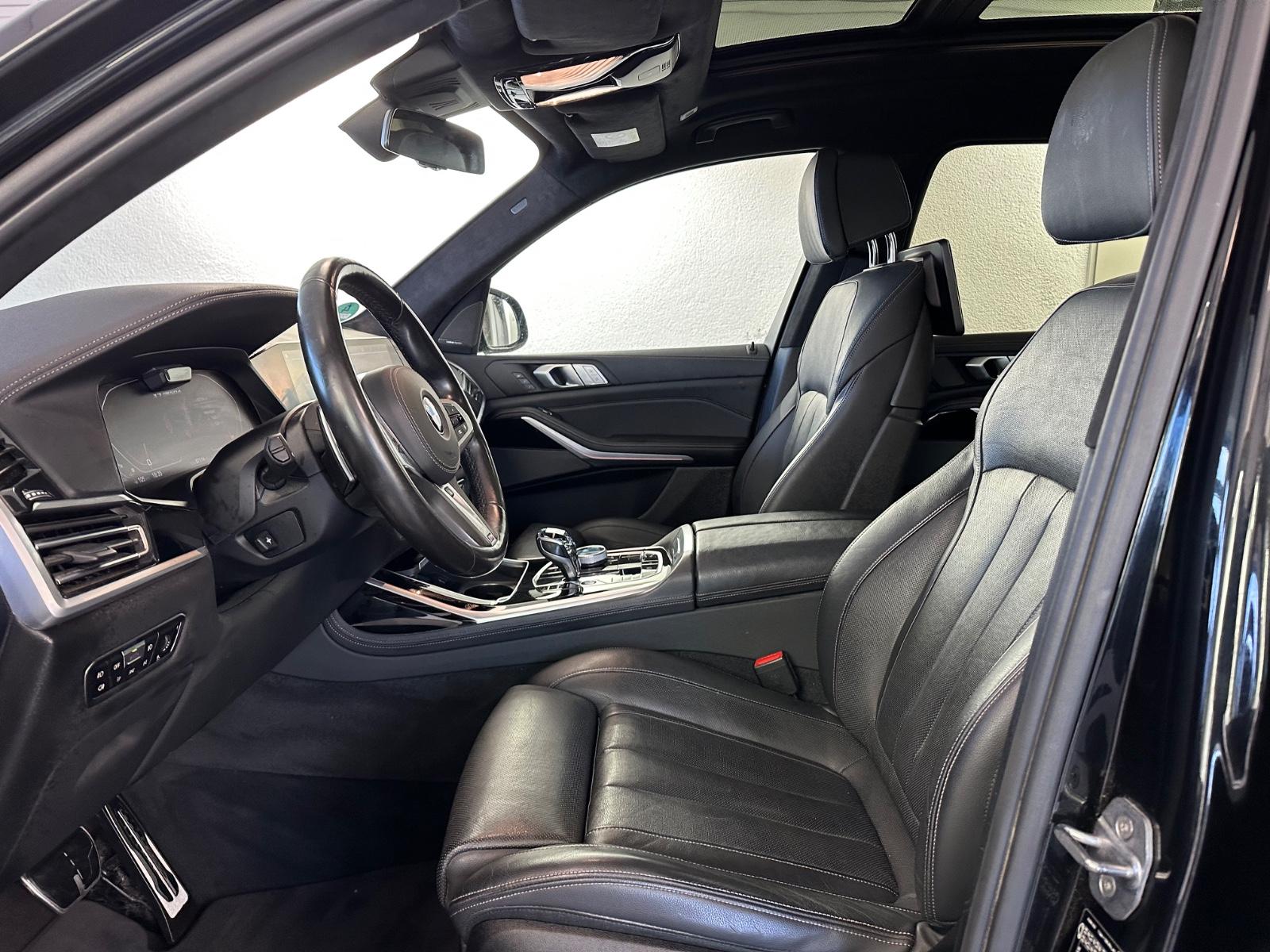 BMW X7 M50 d*Laser Licht*AHK*6Sitzer*TV*Soft-Close*