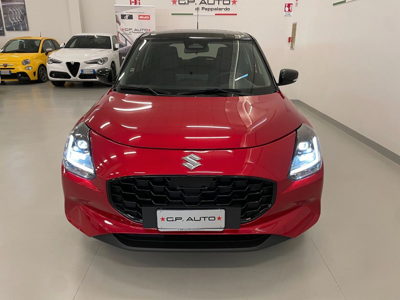Suzuki Swift 1.2h Top 2wd imagem 2