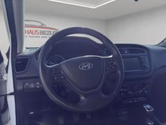 HYUNDAI i20 Start-Stop Klima Fahrerprofile Berganfahr As