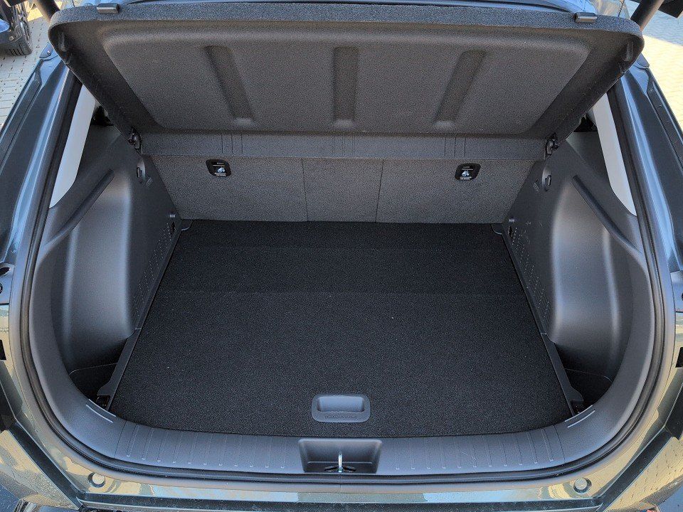 Fahrzeugabbildung Hyundai KONA EV 65kWh TREND ASSIST-P 510KM NAVI+360+LED+