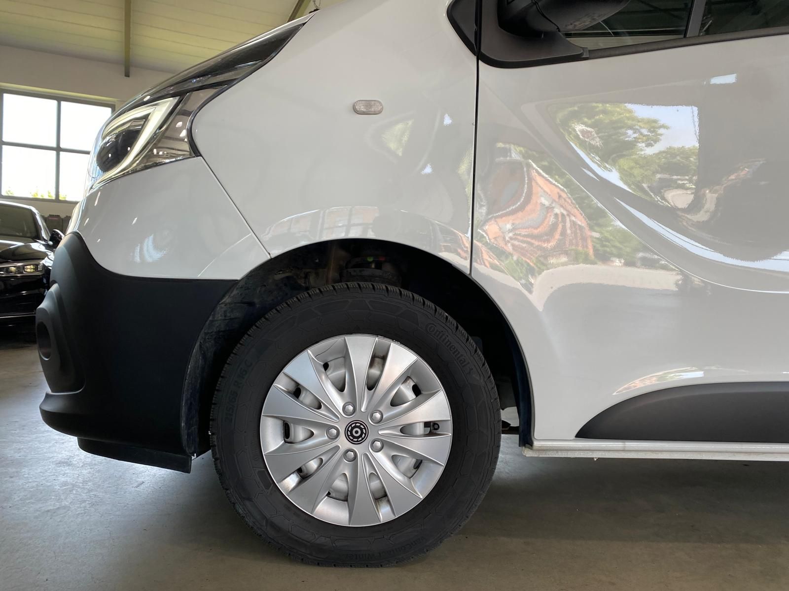 Fahrzeugabbildung Renault Trafic L1H1 2.0 dCi /Navi/Klima/2-Si/BOTT/SH/RFK