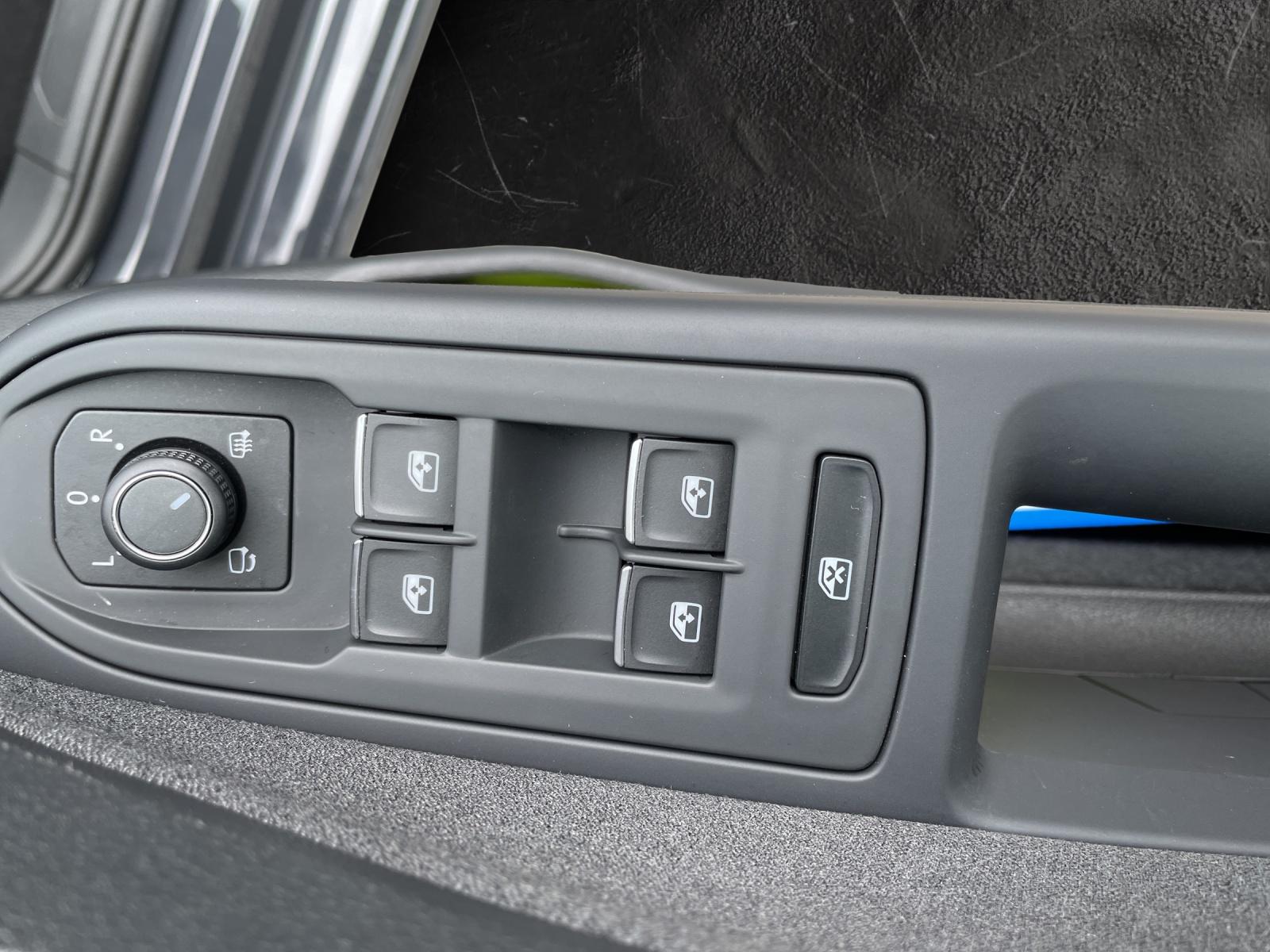 Volkswagen Golf 1.5 eTSI DSG Life HeadUp Navi LED PDC LM, миниатюра 6