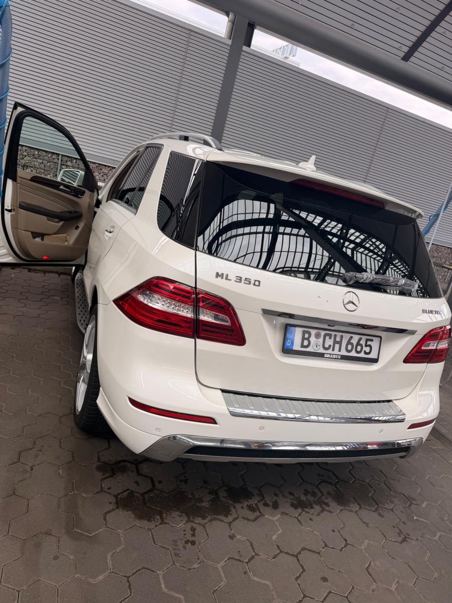 Mercedes-Benz ML 350 4MATIC BlueEFFICIENCY Standard
