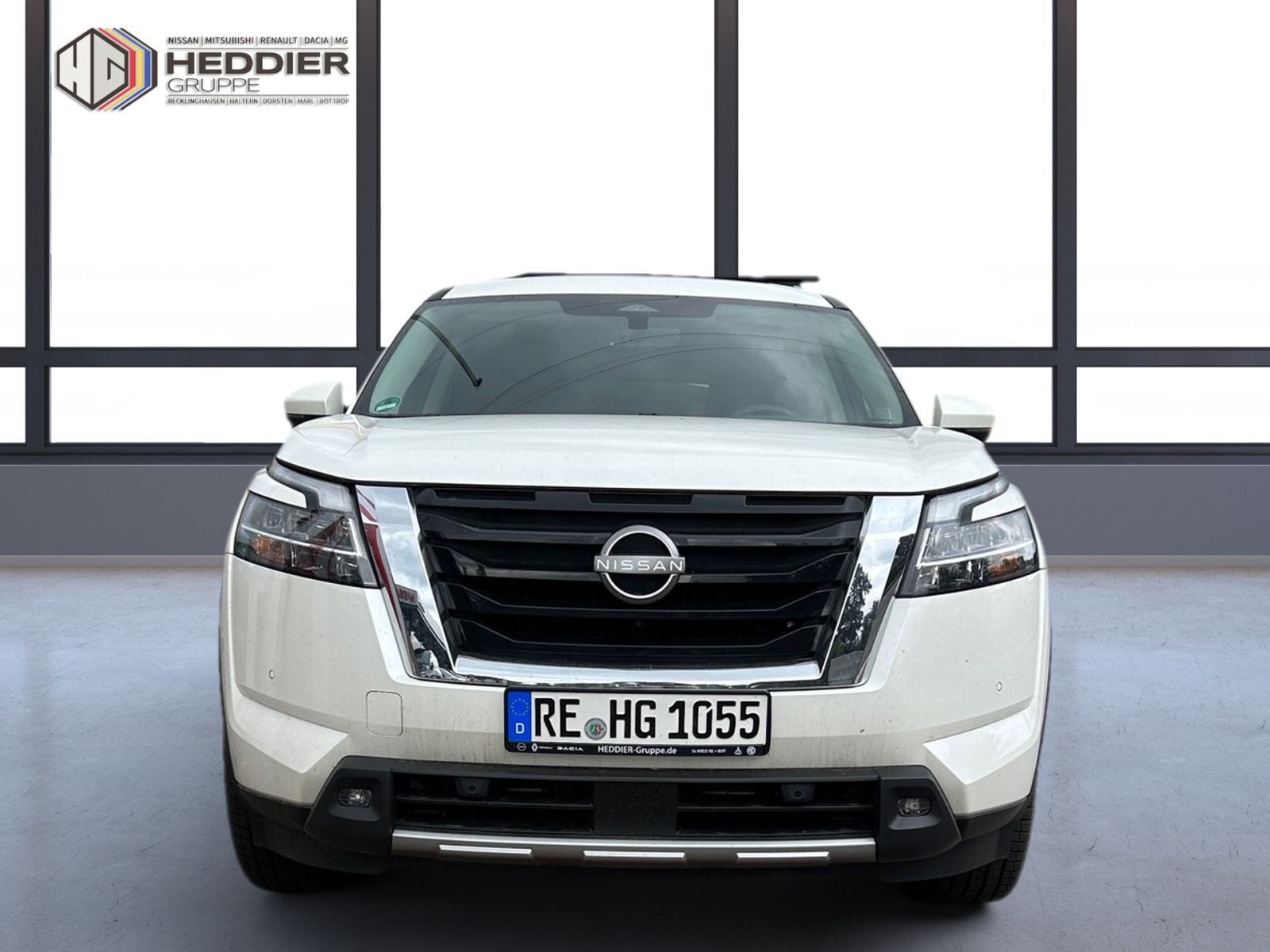 Fahrzeugabbildung Nissan Pathfinder 3.5 V6 4WD PLATIN BOSE*LEDER*7-SITZE