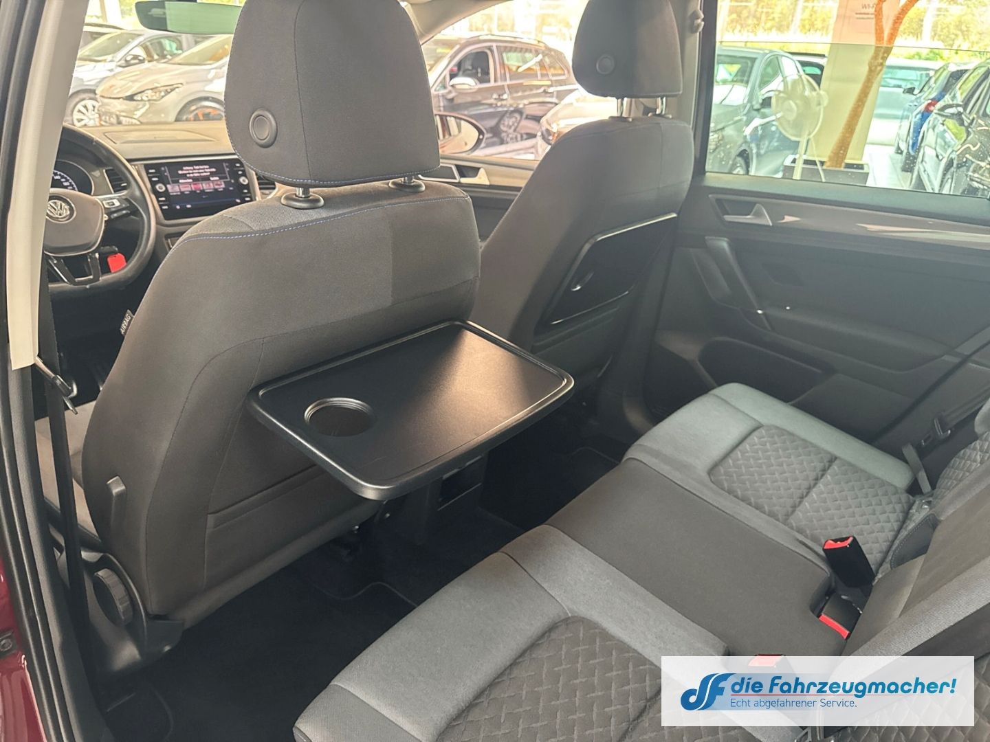 Fahrzeugabbildung Volkswagen Golf Sportsvan VII Join Navi Dyn. Kurvenlicht AC