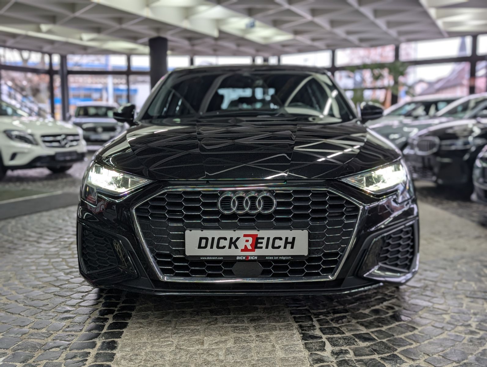 Imagen del vehículo Audi A3 30 TDI S-Line VIRT KAM LED SHZ APP NAVI 17