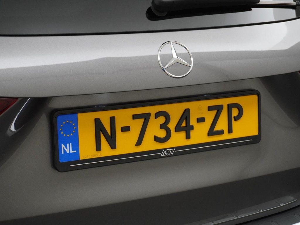 Mercedes-Benz GLA 180 Business Solution AMG | Panorama - Schie
