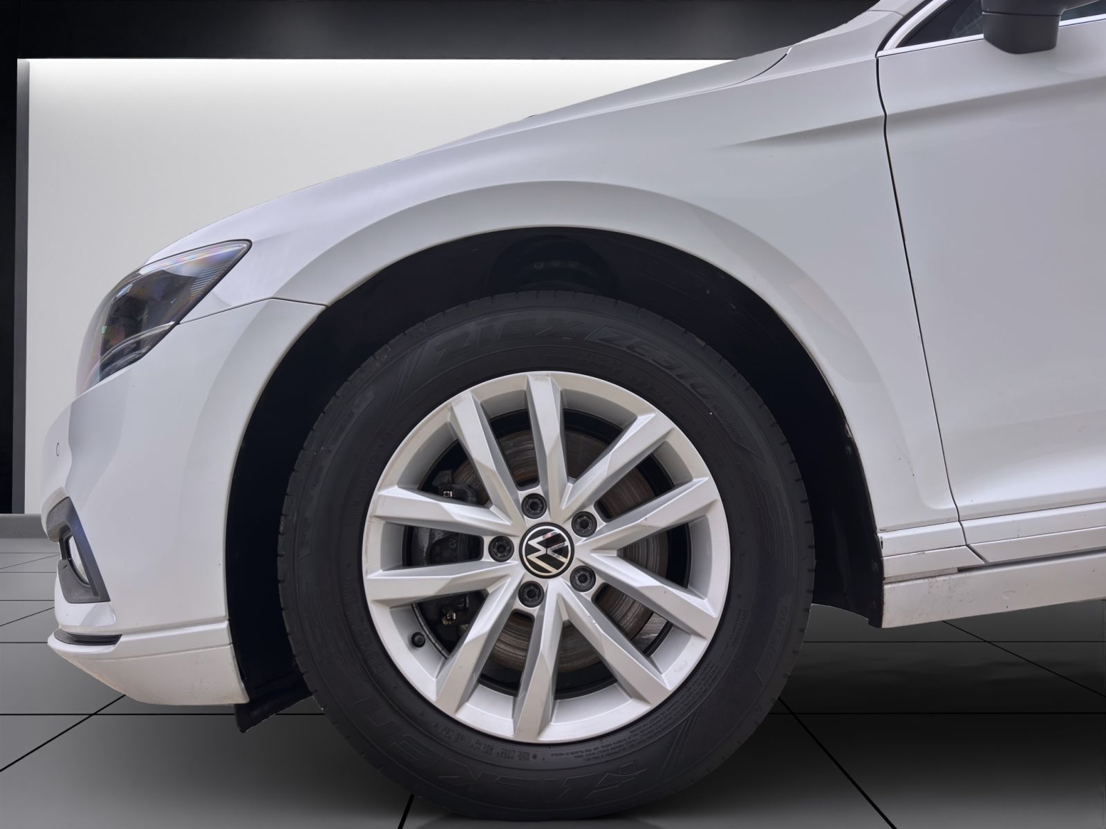 Volkswagen Passat Variant - Bild 9