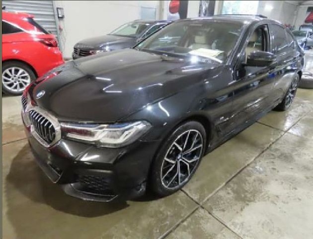 BMW 520d xDr. Aut. M SPORT/LASER/NAVI+/VIRTU/H&K/HUD