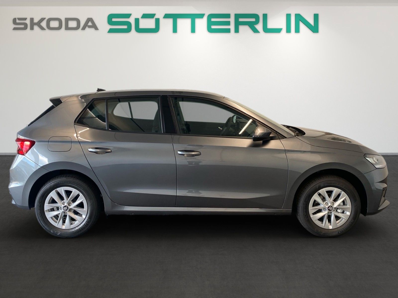 Skoda Fabia 1.0l MPI 59kW Essence imagem 3