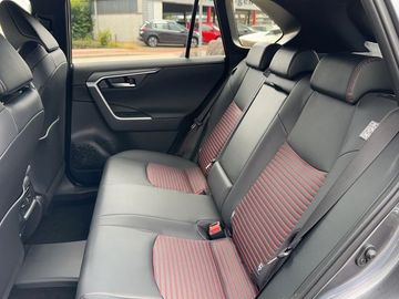 Fotografie 13 des Suzuki Across 2.5 PLUG-IN HYBRID COMFORT+ | AHK