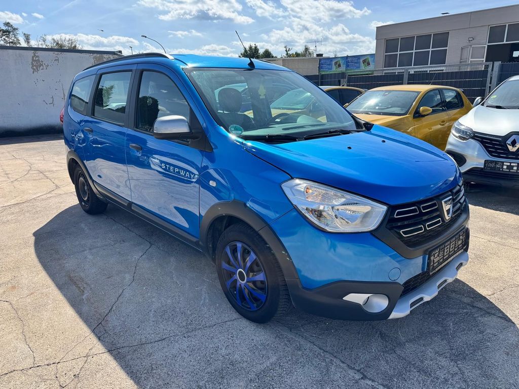 Image of Dacia Lodgy