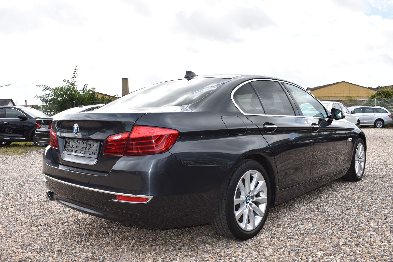 Fahrzeugabbildung BMW 525 d Lim. GSD Leder Kamera
