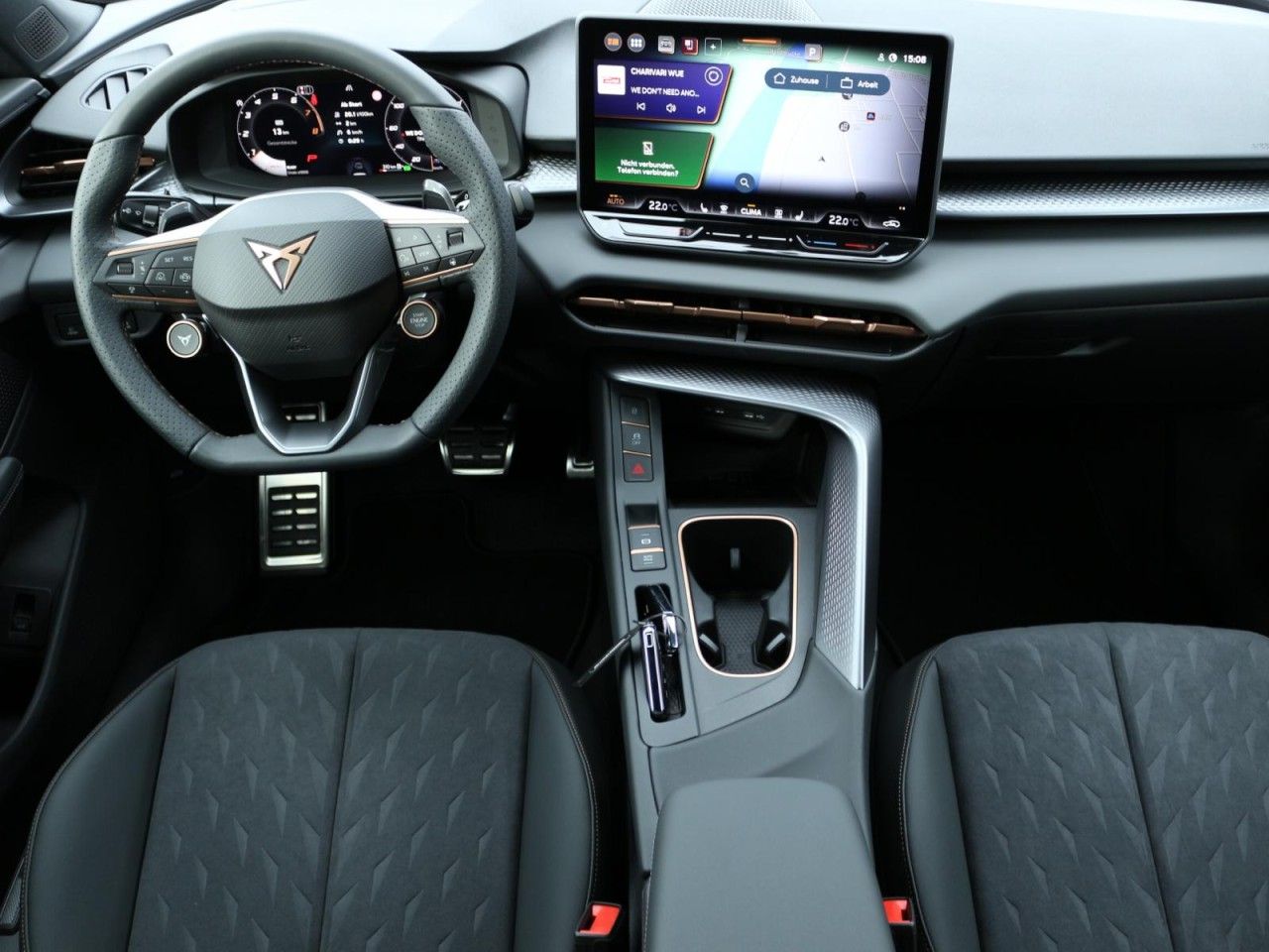 Fahrzeugabbildung CUPRA Terramar 1.5 eTSI PS DSG
