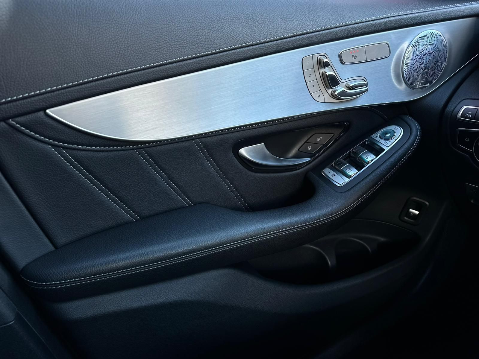 MERCEDES-BENZ GLC 63 AMG 4M NIGHT* LED#SHZ#LUFT#PDC#NAVI#KEYL - Image 17