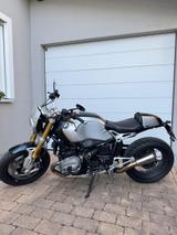 BMW R Nine T  R9T - BMW 9