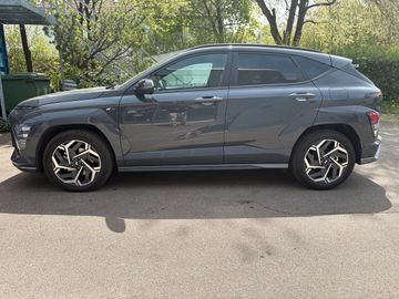 Hyundai KONA - 3