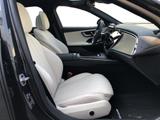 Mercedes-Benz E 220 d +MBUX+AMG+Pano+Burm+DigitalLight+HUD+ACC - Mercedes-Benz E 220 mit Diesel-Antrieb: Limousine