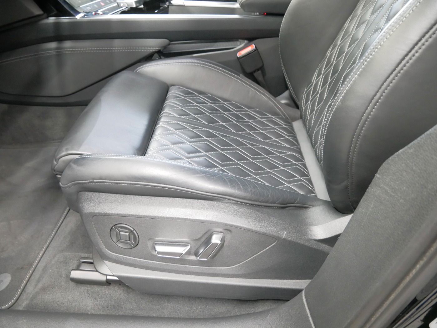 Audi e-tron - Bild 19