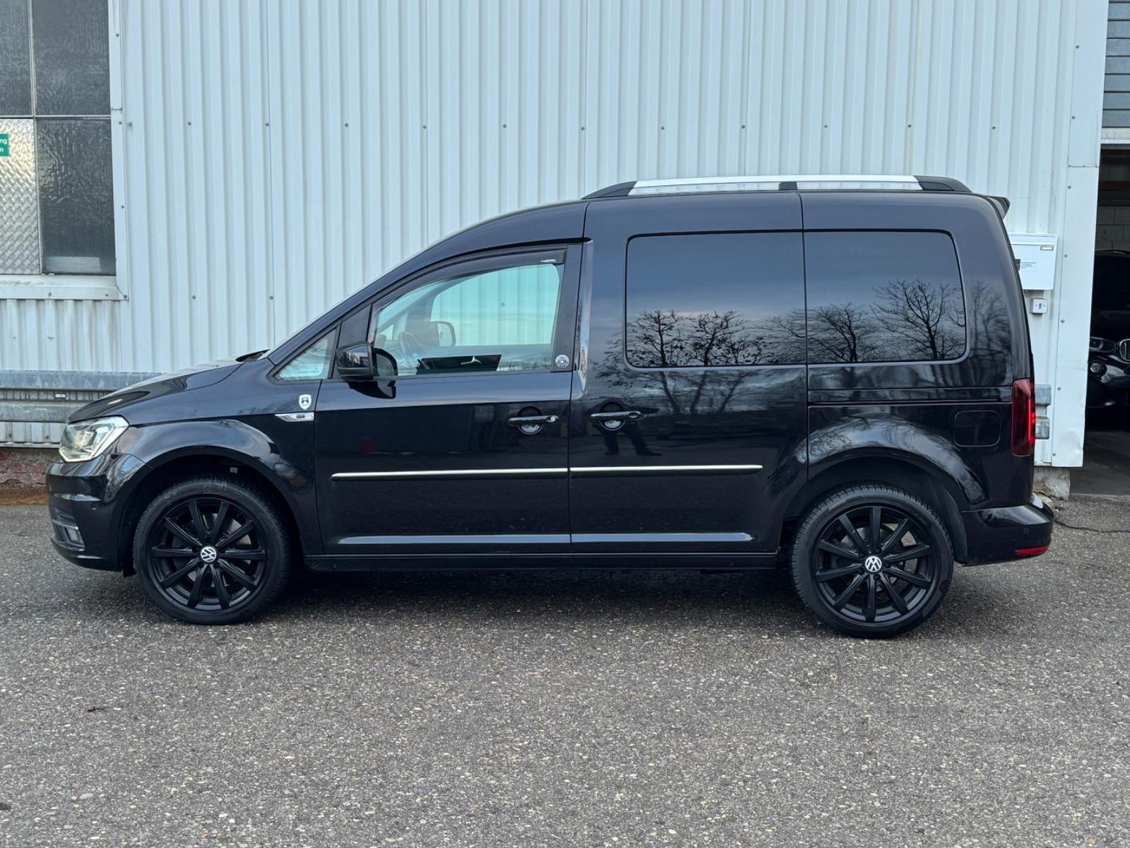Volkswagen Caddy Highline DSG BMT 5 Sitzer AHK