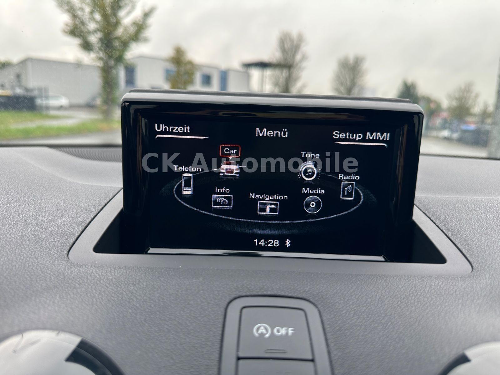 Fahrzeugabbildung Audi A1 Sportback Sport 1.6 TDi/Navi/Klima/SHZ/PDC