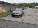 Volkswagen Golf 7 R Bj.2014, 130.000 km Top Austattung  - Volkswagen Golf: Bj