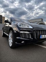 Porsche Cayenne Turbo in außergewöhnlich gutem Zustand - Porsche Cayenne aus 2008: Turbo