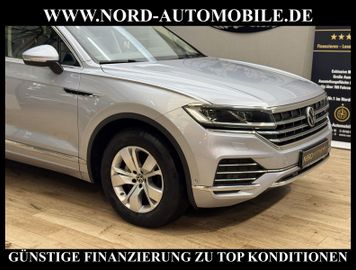 Volkswagen Touareg - 12