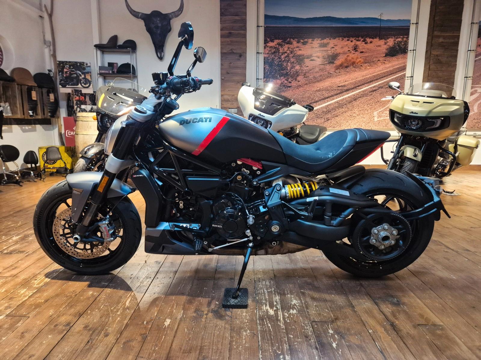 Ducati XDIAVEL Dark  S  +  Vorteilspaket 250€/4,99