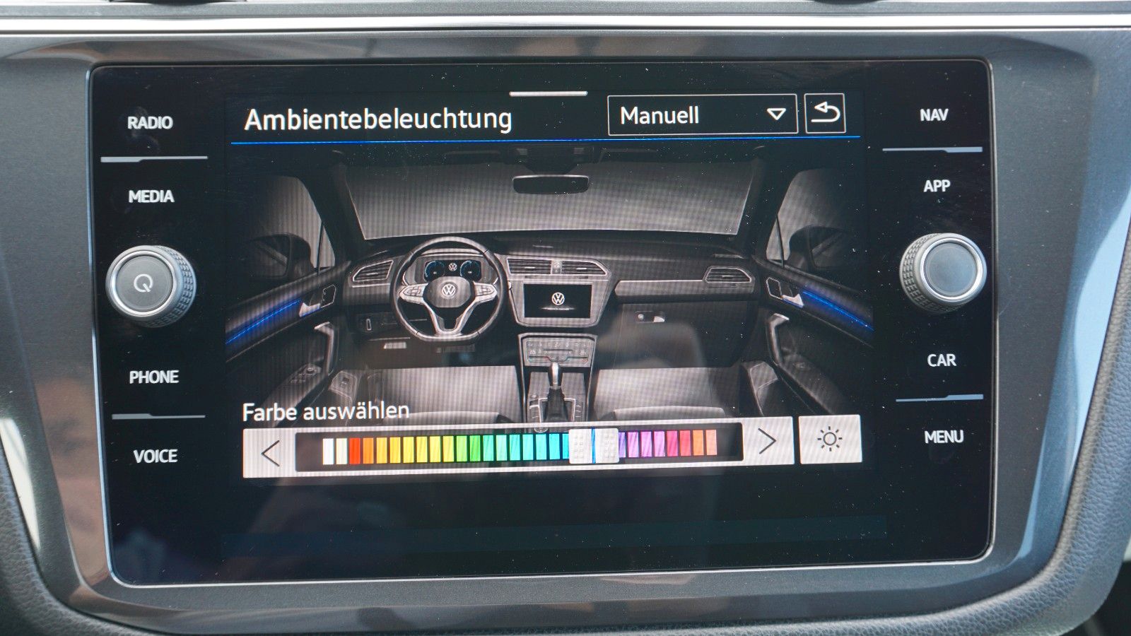 Fahrzeugabbildung Volkswagen Tiguan Allspace R-Line 4M LED,Navi,PDC,AHK