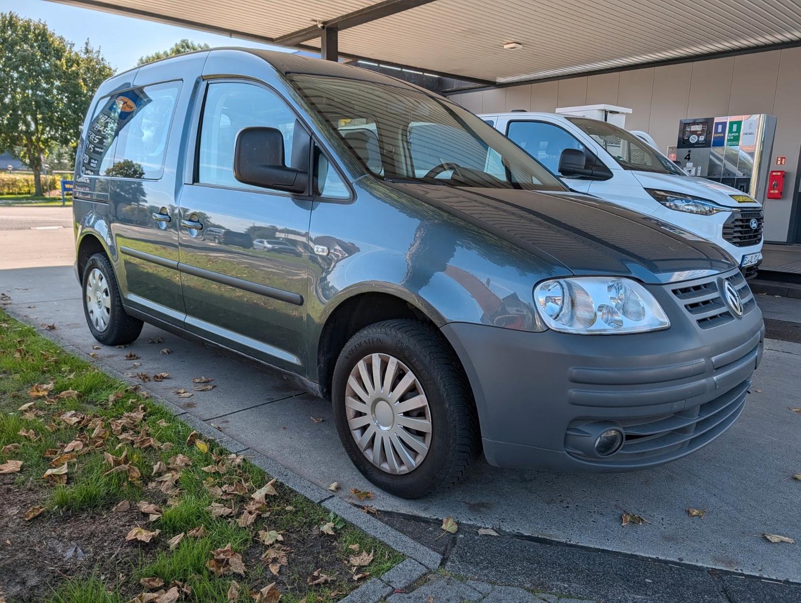 Volkswagen Caddy Life 1.6 - TÜV Klima AHK 2 Schiebetüren