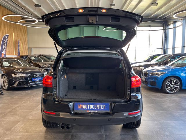 Volkswagen Tiguan Sport & Style 4Motion *NAVI*AHK*XENON*RFK