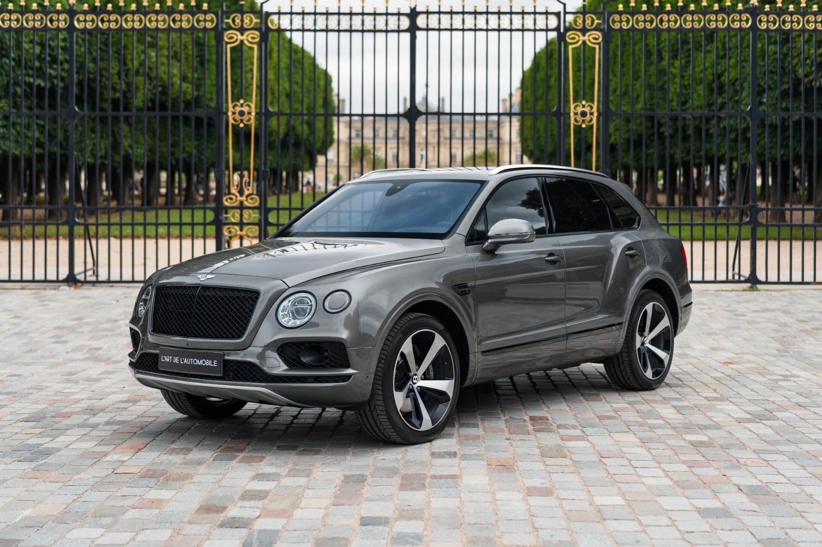 Bentley Bentayga 6.0 W12 - first hand, 30 900 kms