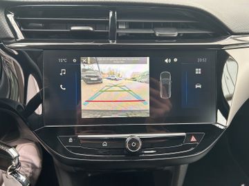 Fotografie des Opel Corsa F Kamera LED Sitzheizung Allwetterreifen