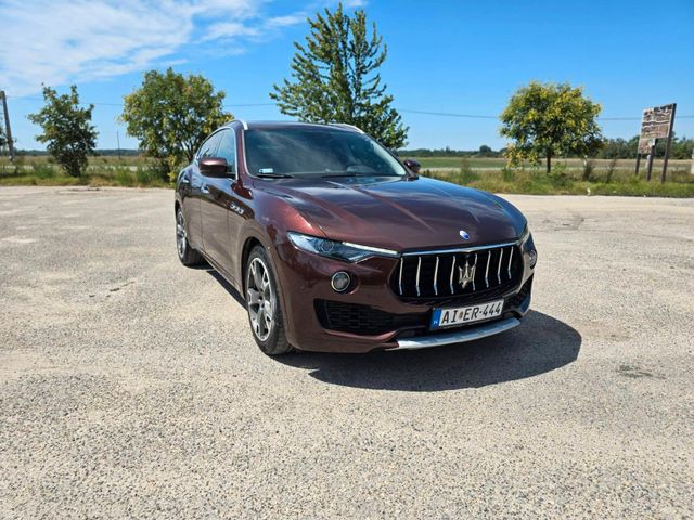 Maserati Levante Benzin 3.0 V6 316kW S 4x4 Auto S