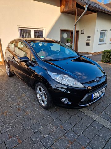 Ford Fiesta 1,4 Titanium Titanium