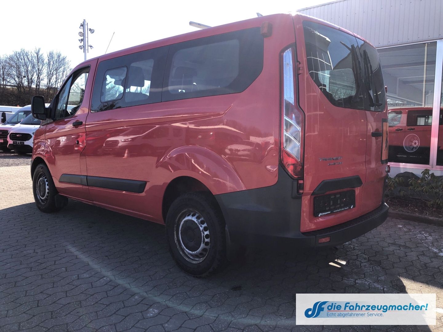 Fahrzeugabbildung Ford Transit Custom Kombi 300 L1 2.2 TDCi*8449 Export