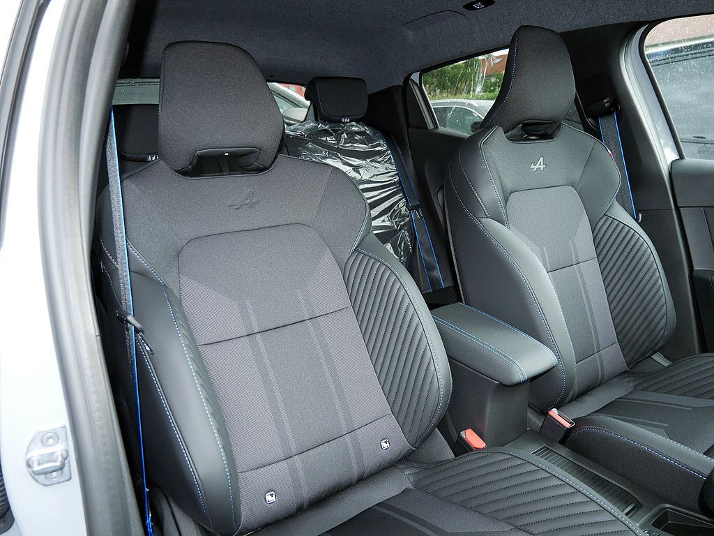 Fahrzeugabbildung Renault Clio Esprit Alpine TCe 90