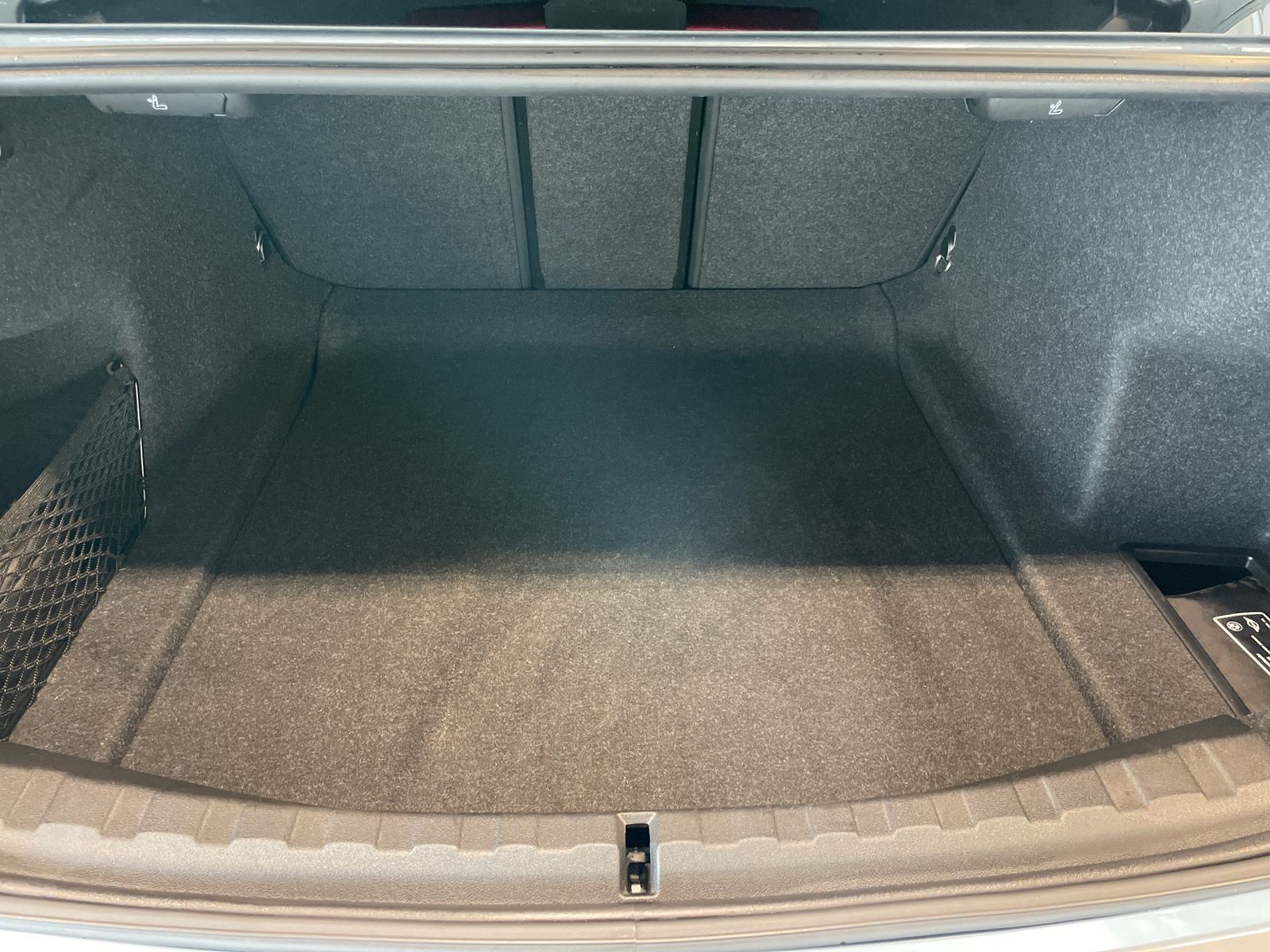BMW 320 - Bild 16