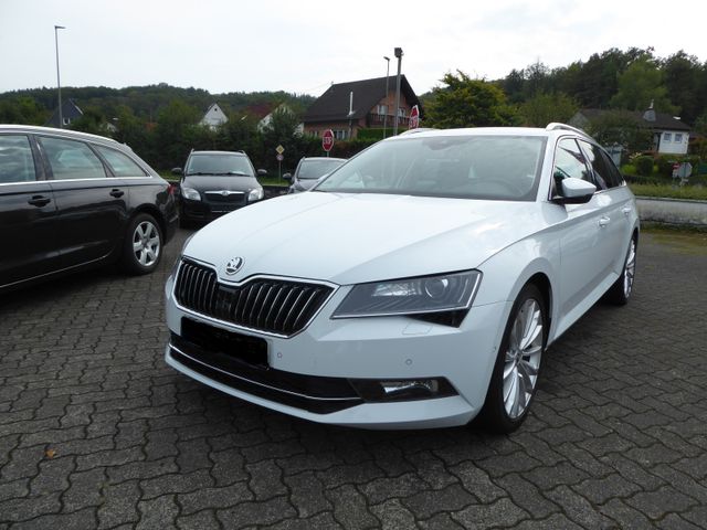 Skoda Superb Combi Style