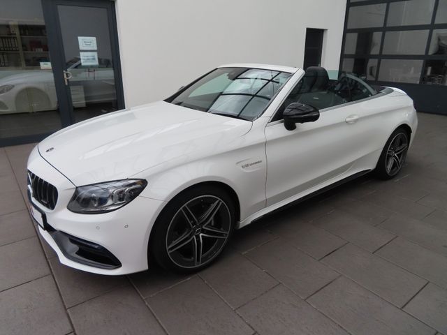 Mercedes-Benz C 63 AMG Cabriolet/HuD/ Burmester/ 360°/Car-Play