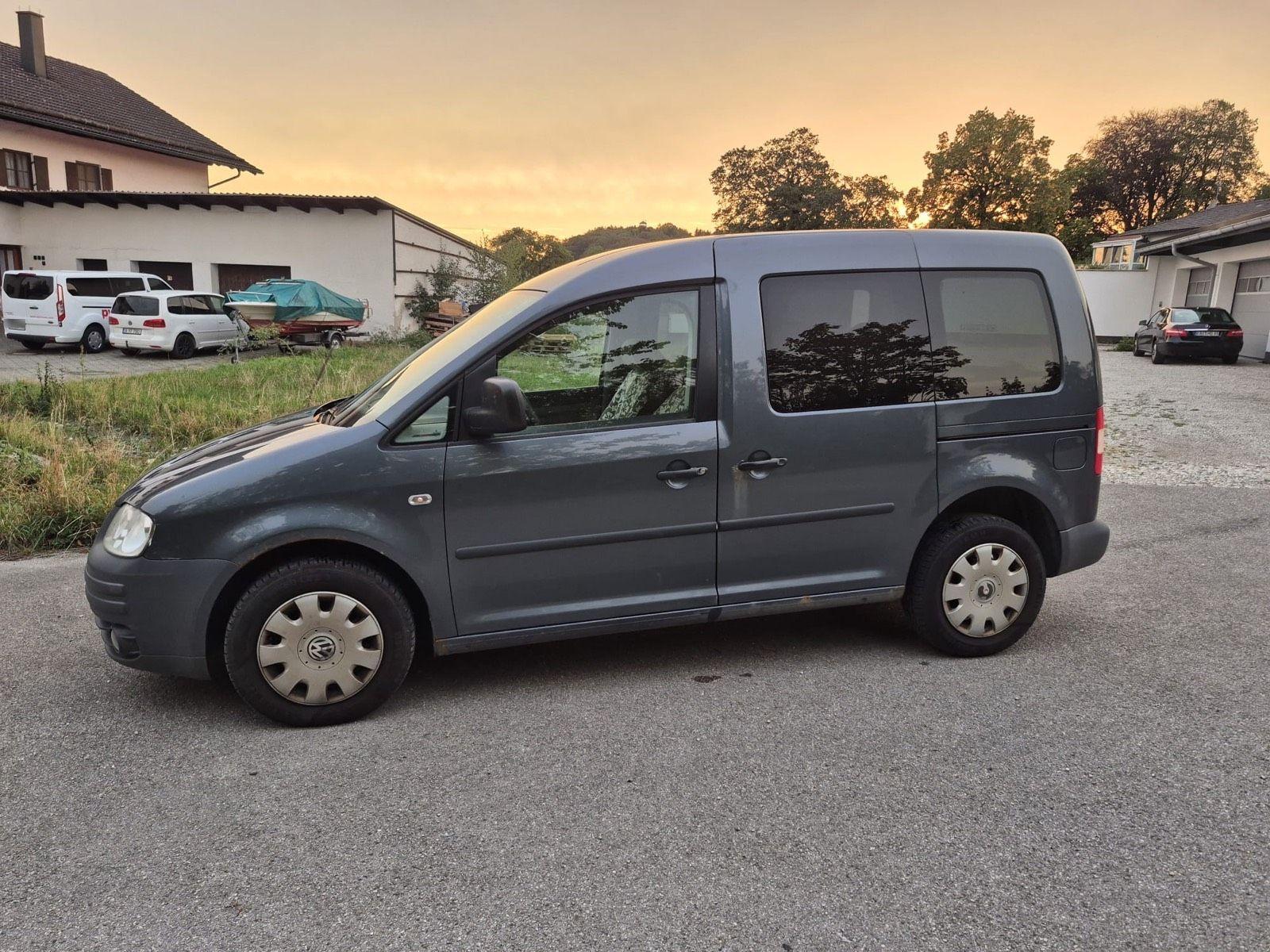 Volkswagen Caddy 2010 — photo 7