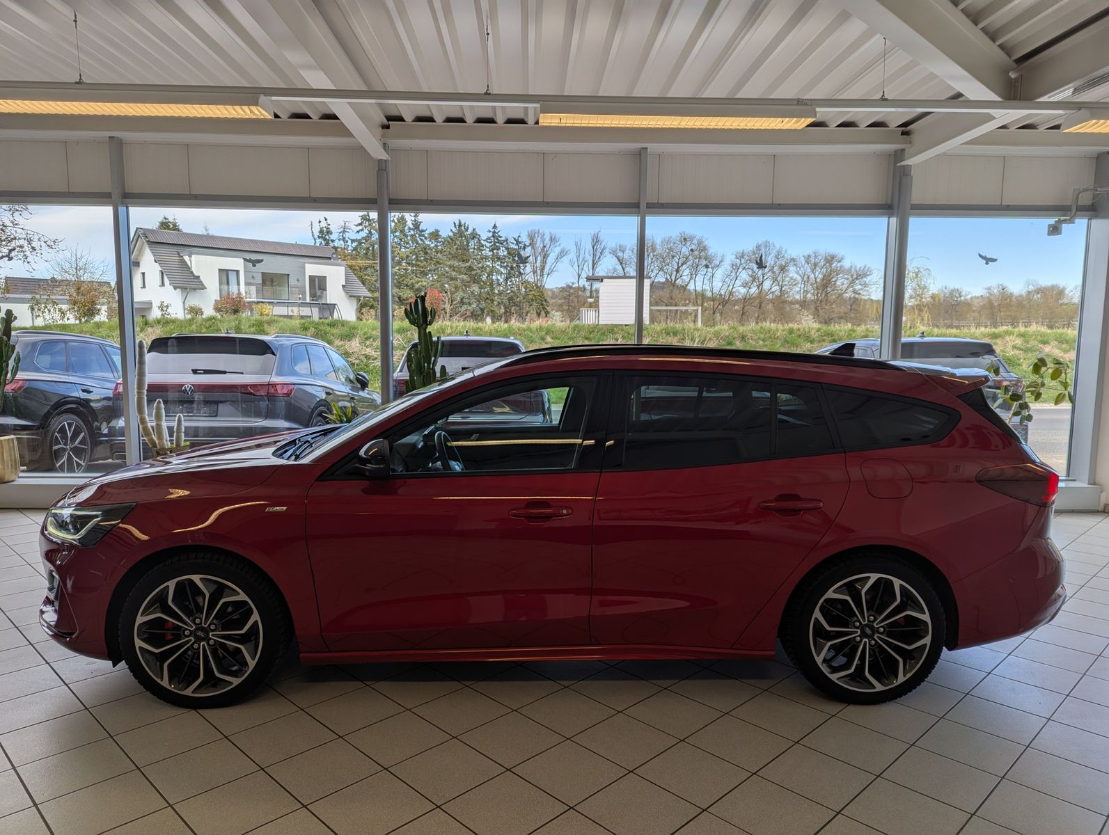 Fahrzeugabbildung Ford Focus 1.0 ST-Line X EB Matrix B&amp;O ACC Kamera 18"